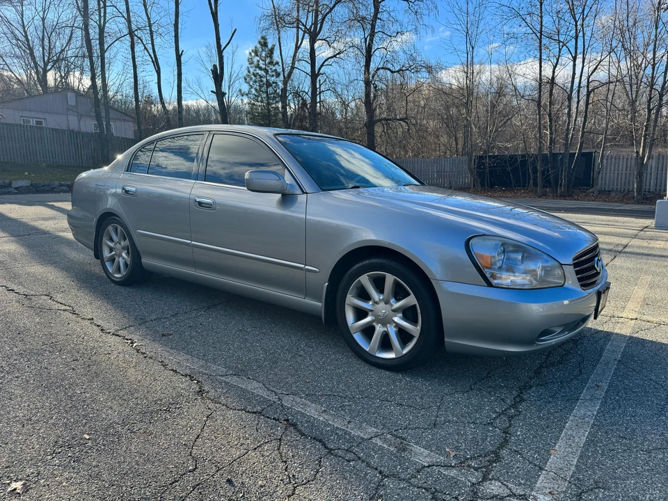 2002 Infiniti Q45 3rd Gen - Image 23 of 31