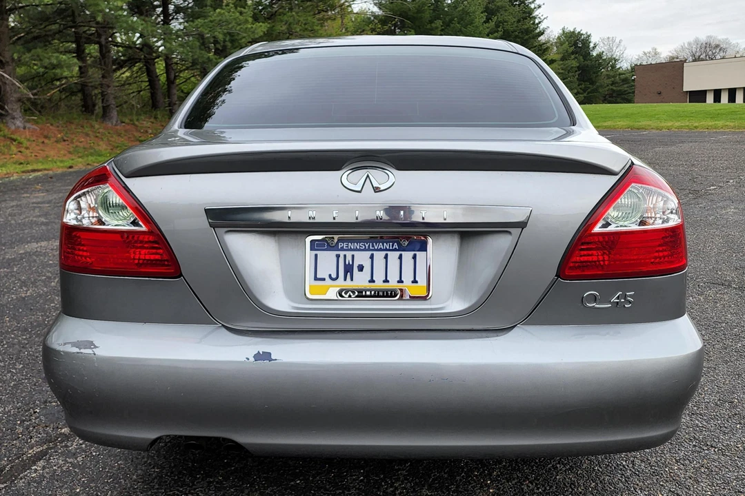 2002 Infiniti Q45 3rd Gen - Image 5 of 31