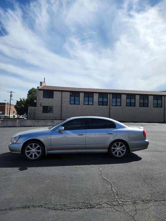 2002 Infiniti Q45 3rd Gen - Image 9 of 31