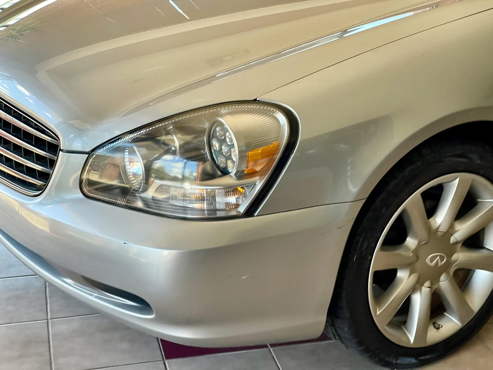 2002 Infiniti Q45 3rd Gen - Image 18 of 31