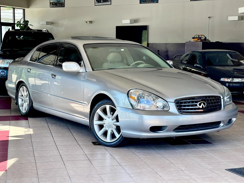 2002 Infiniti Q45 3rd Gen - Image 8 of 31