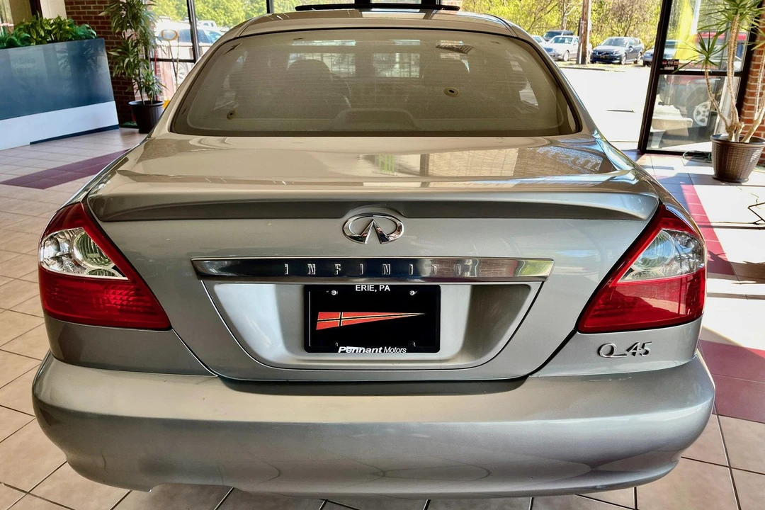 2002 Infiniti Q45 3rd Gen - Image 5 of 31
