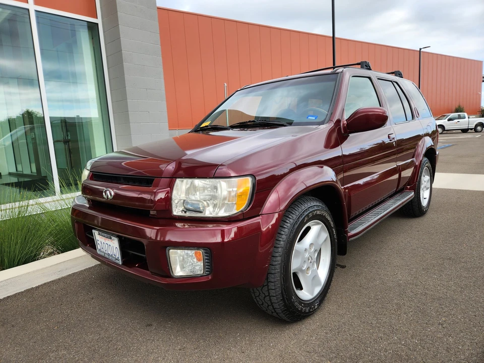 2002 Infiniti QX4 - Image 3 of 31