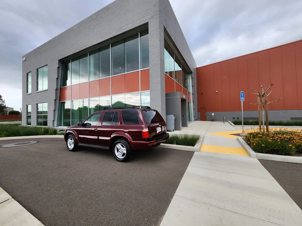 2002 Infiniti QX4 - Image 15 of 31