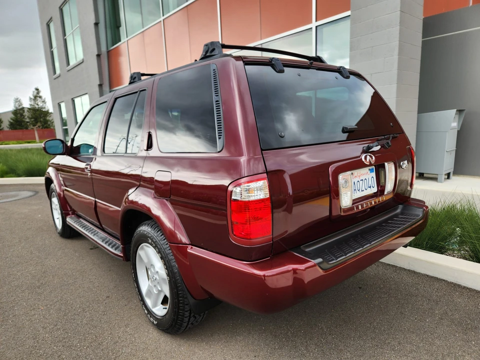 2002 Infiniti QX4 - Image 16 of 31