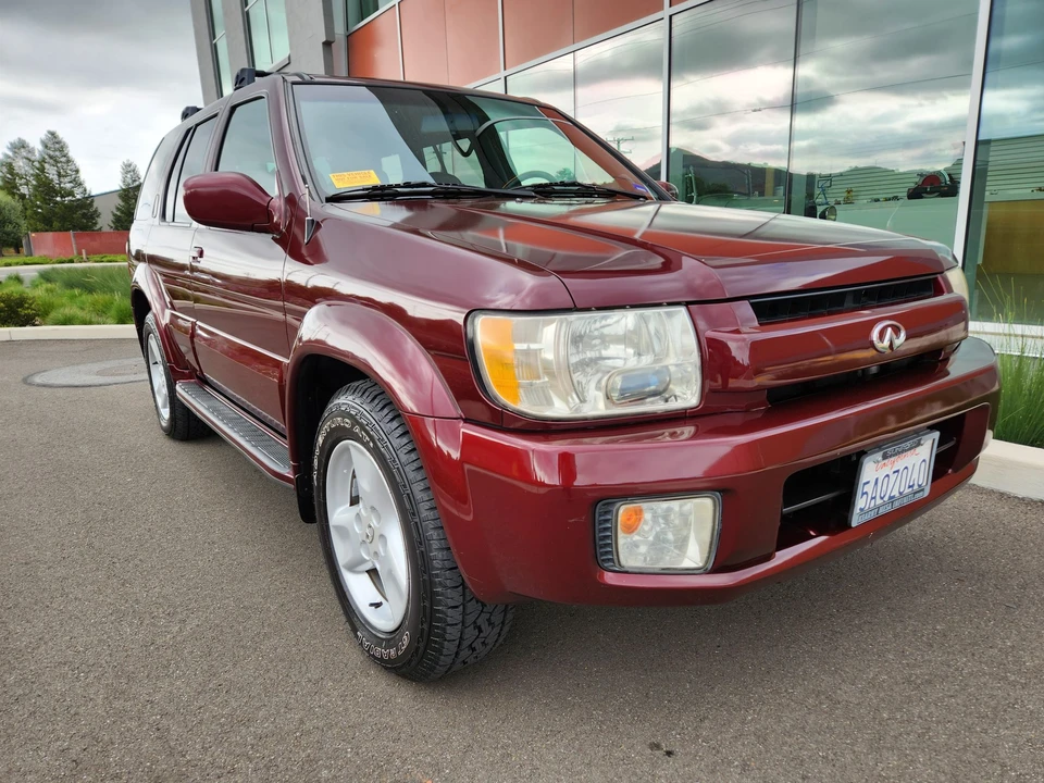 2002 Infiniti QX4 - Image 27 of 31