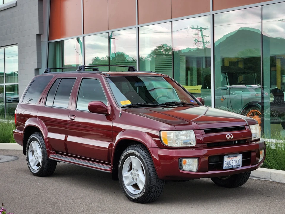 2002 Infiniti QX4 - Image 25 of 31