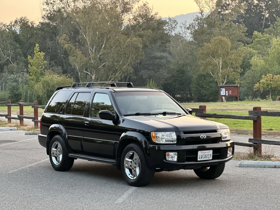 2002 Infiniti QX4 - Image 4 of 31