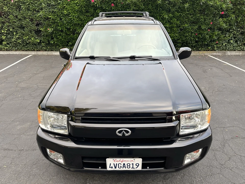 2002 Infiniti QX4 - Image 10 of 31