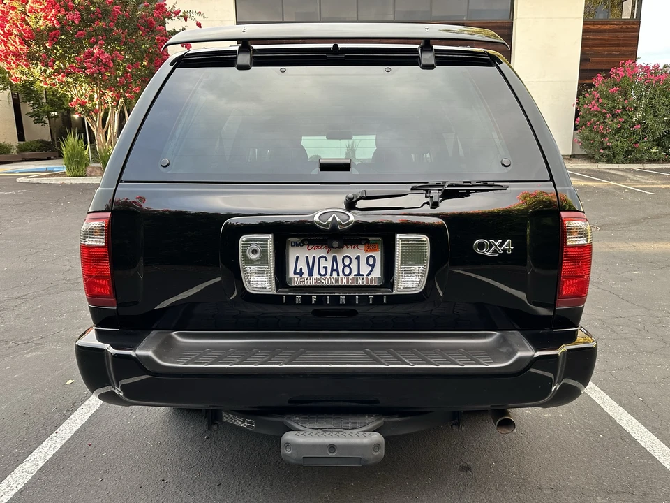 2002 Infiniti QX4 - Image 27 of 31
