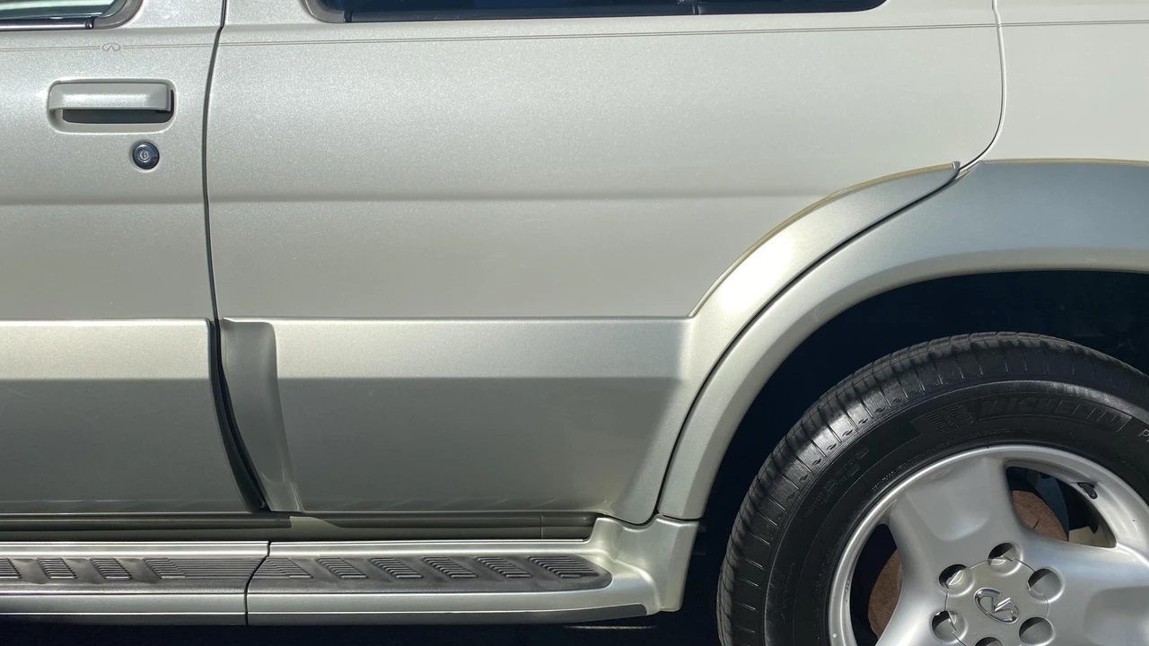 2002 Infiniti QX4 - Image 20 of 31