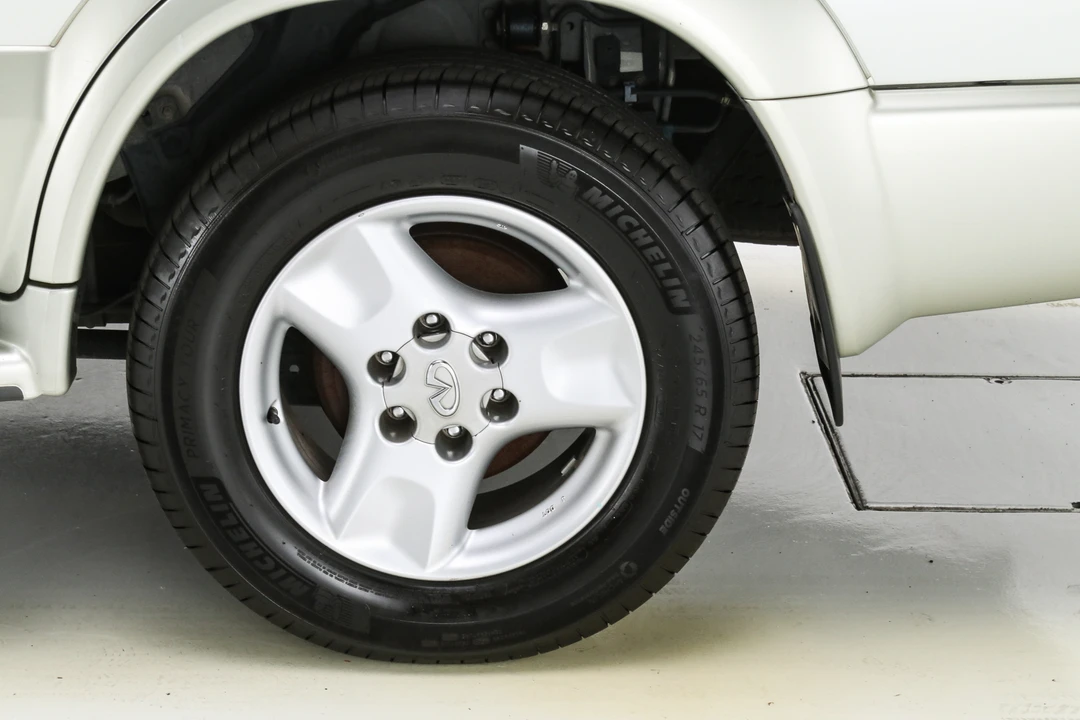 2002 Infiniti QX4 - Image 31 of 31