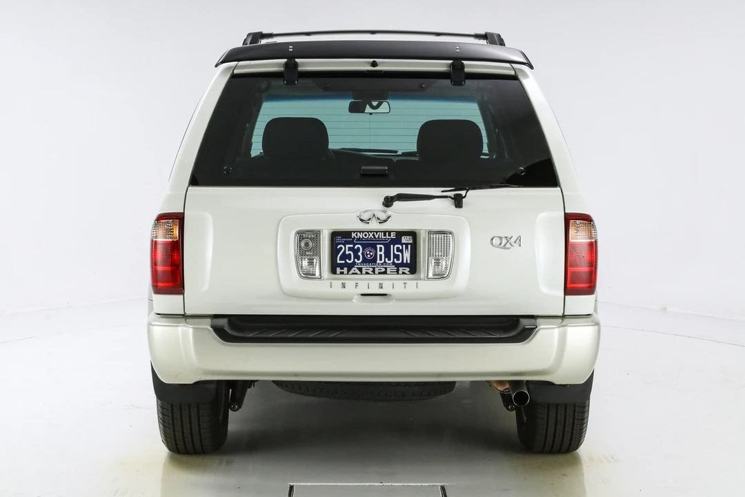 2002 Infiniti QX4 - Image 6 of 31