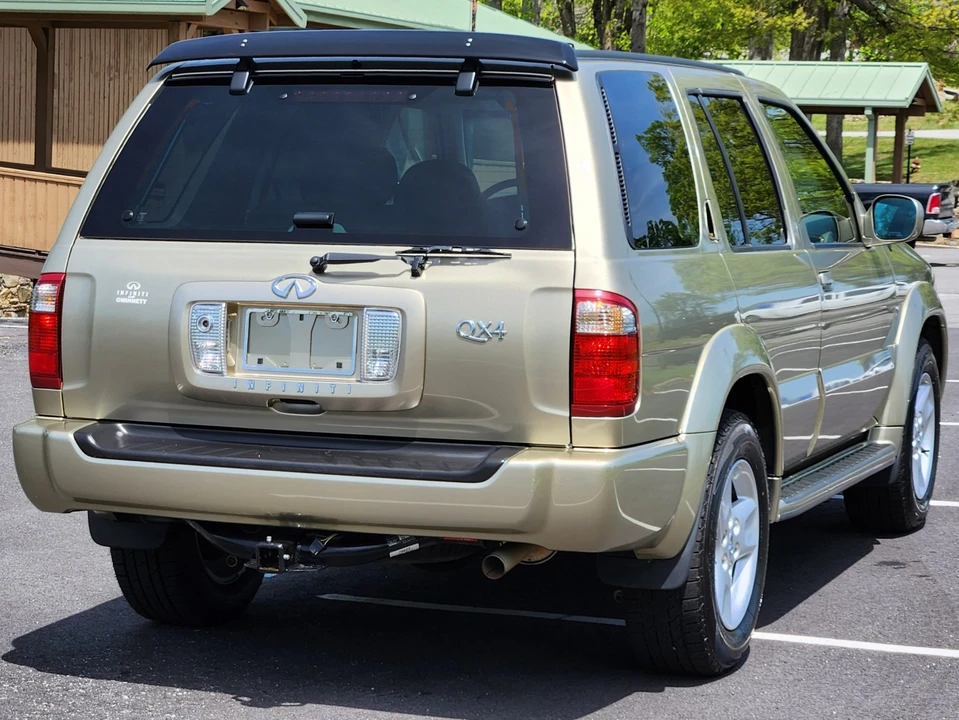 2002 Infiniti QX4 - Image 14 of 31