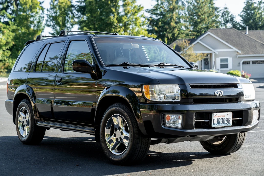 2002 Infiniti QX4 - Image 3 of 31
