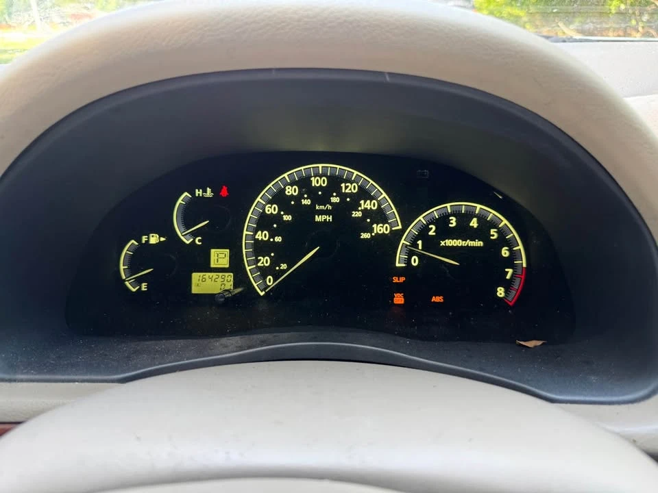 2002 Infiniti QX4 - Image 18 of 19
