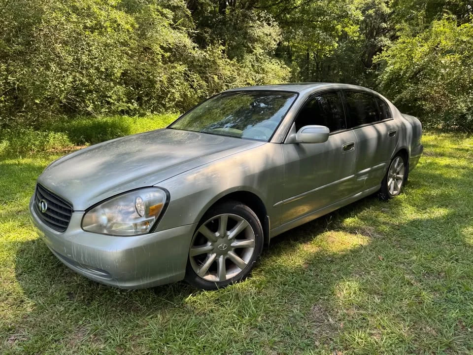 2002 Infiniti QX4 - Image 2 of 19