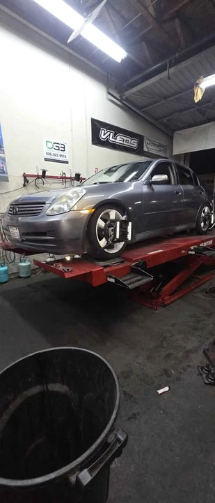 2002 Infiniti G35 3rd Gen - Image 4 of 4