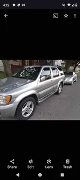 2002 Infiniti QX4