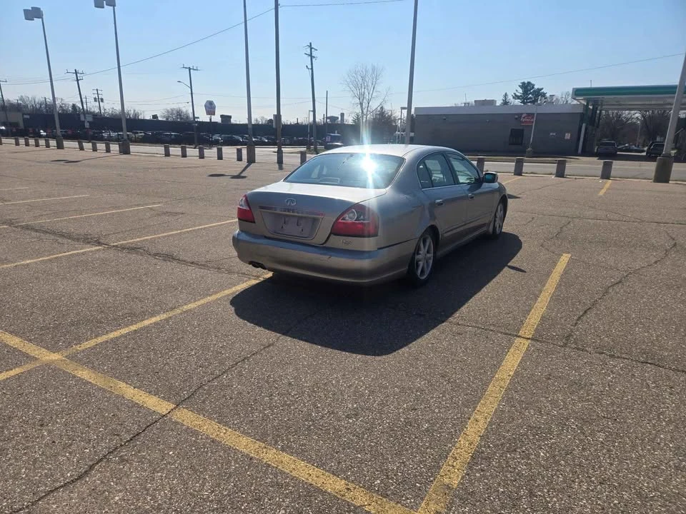 2002 Infiniti Q45 3rd Gen - Image 6 of 9