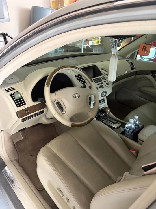 2002 Infiniti Q45 3rd Gen - Image 3 of 5