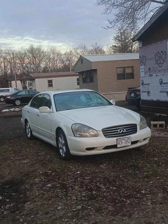 2002 Infiniti Q45 3rd Gen - Image 4 of 14
