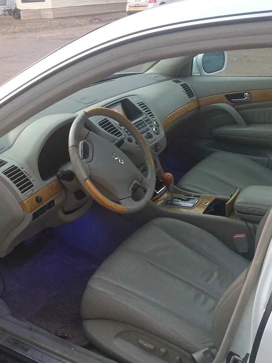 2002 Infiniti Q45 3rd Gen - Image 6 of 14