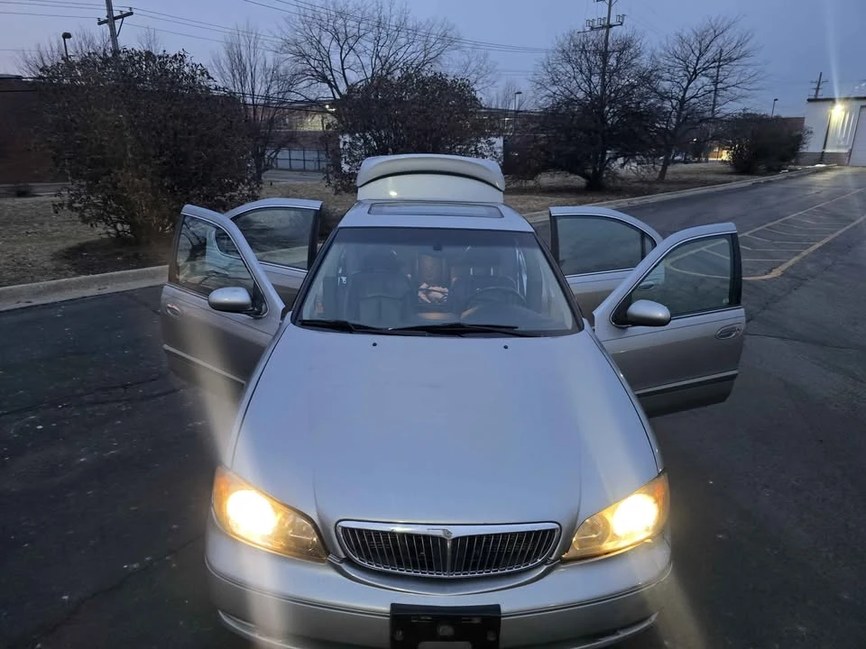 2002 Infiniti QX30 - Image 17 of 17