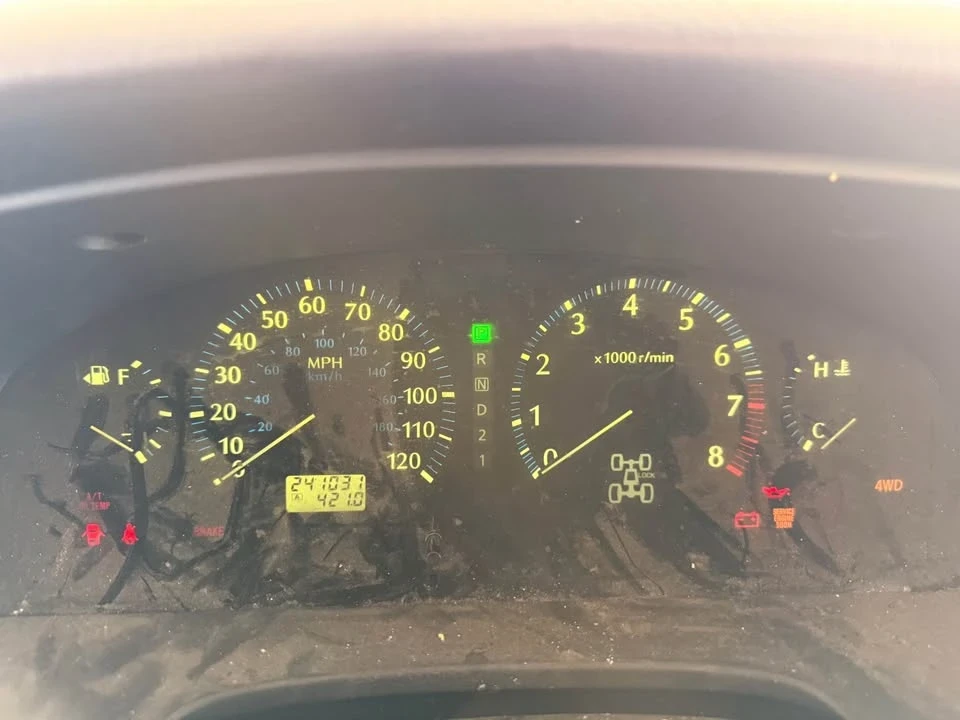 2002 Infiniti QX4 - Image 7 of 7