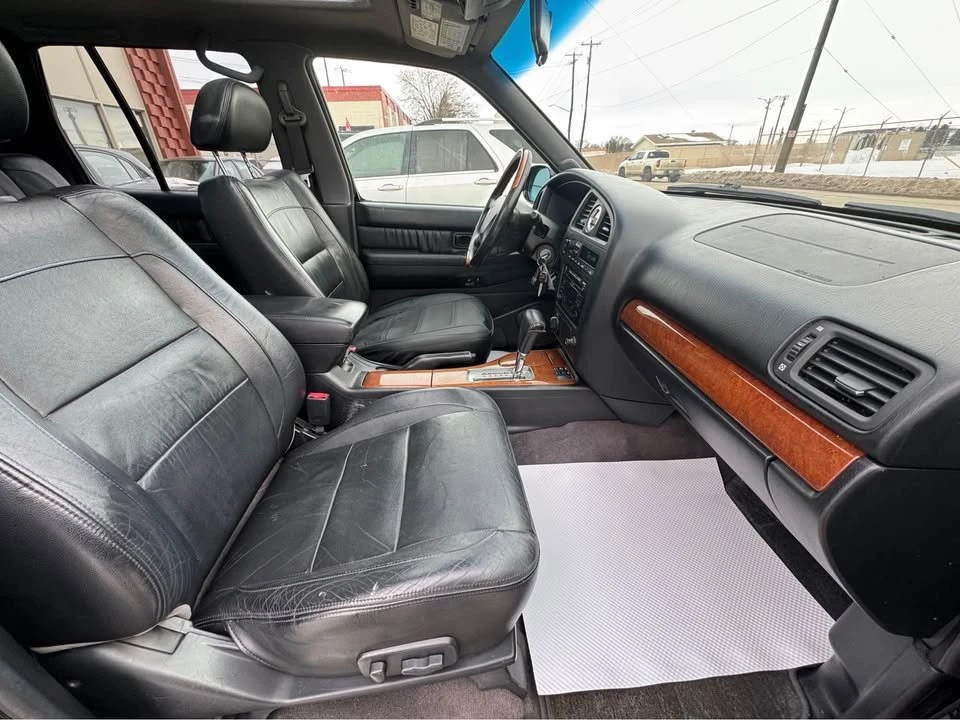 2002 Infiniti QX4 - Image 13 of 18