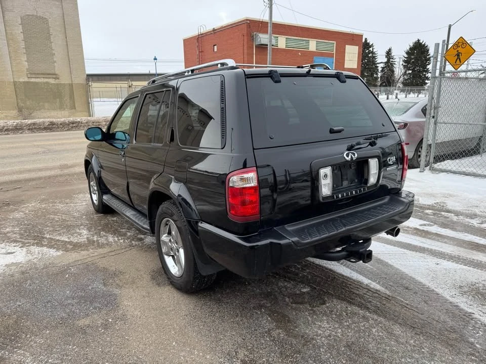 2002 Infiniti QX4 - Image 6 of 18
