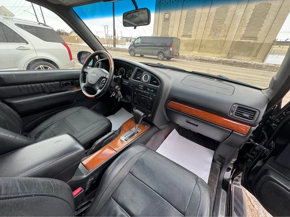 2002 Infiniti QX4 - Image 12 of 18