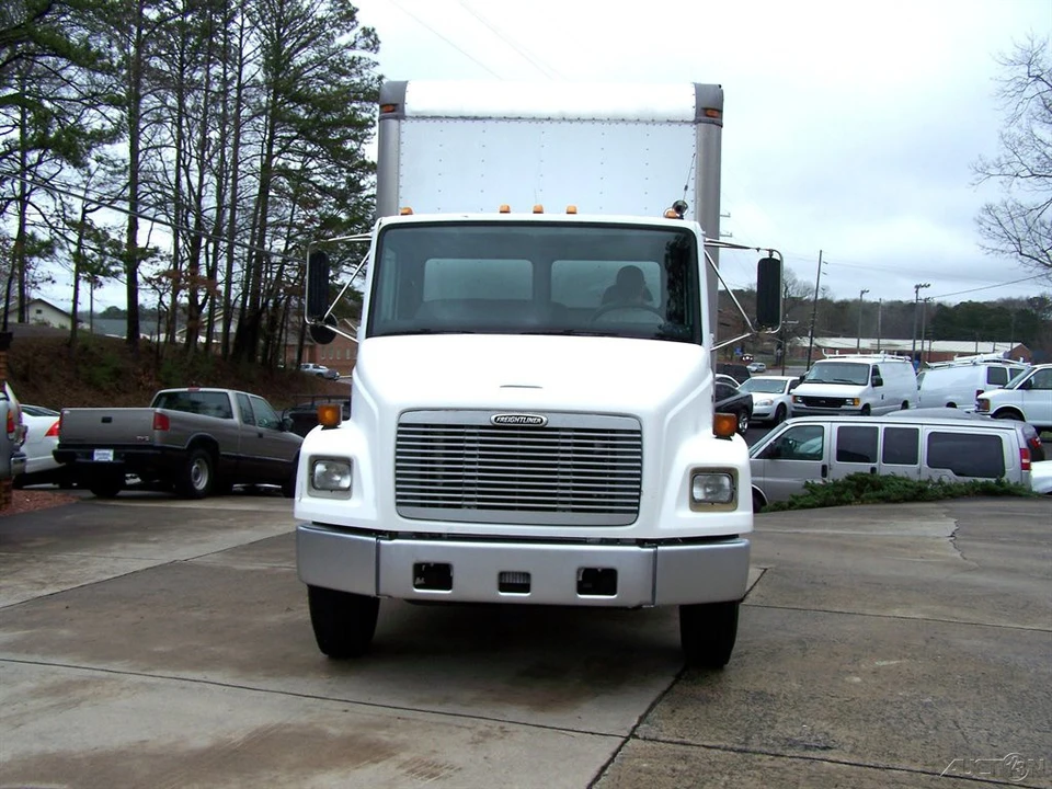2002 International Harvester - Image 15 of 24