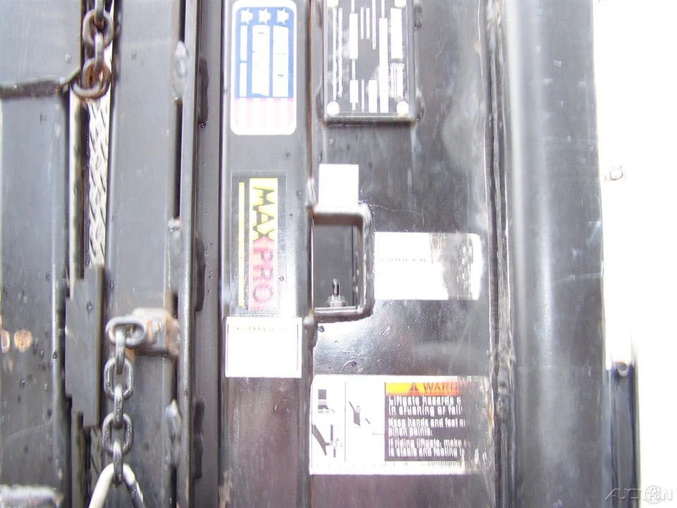 2002 International Harvester - Image 22 of 24