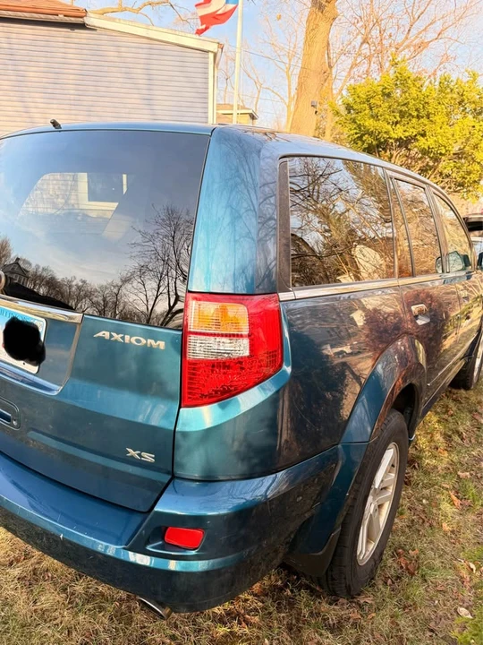 2002 Isuzu - Image 5 of 15