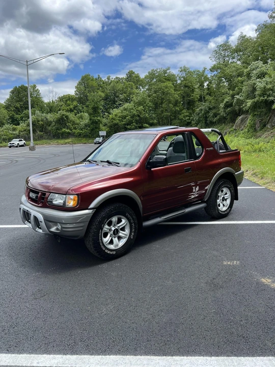 2002 Isuzu Rodeo - Image 3 of 31