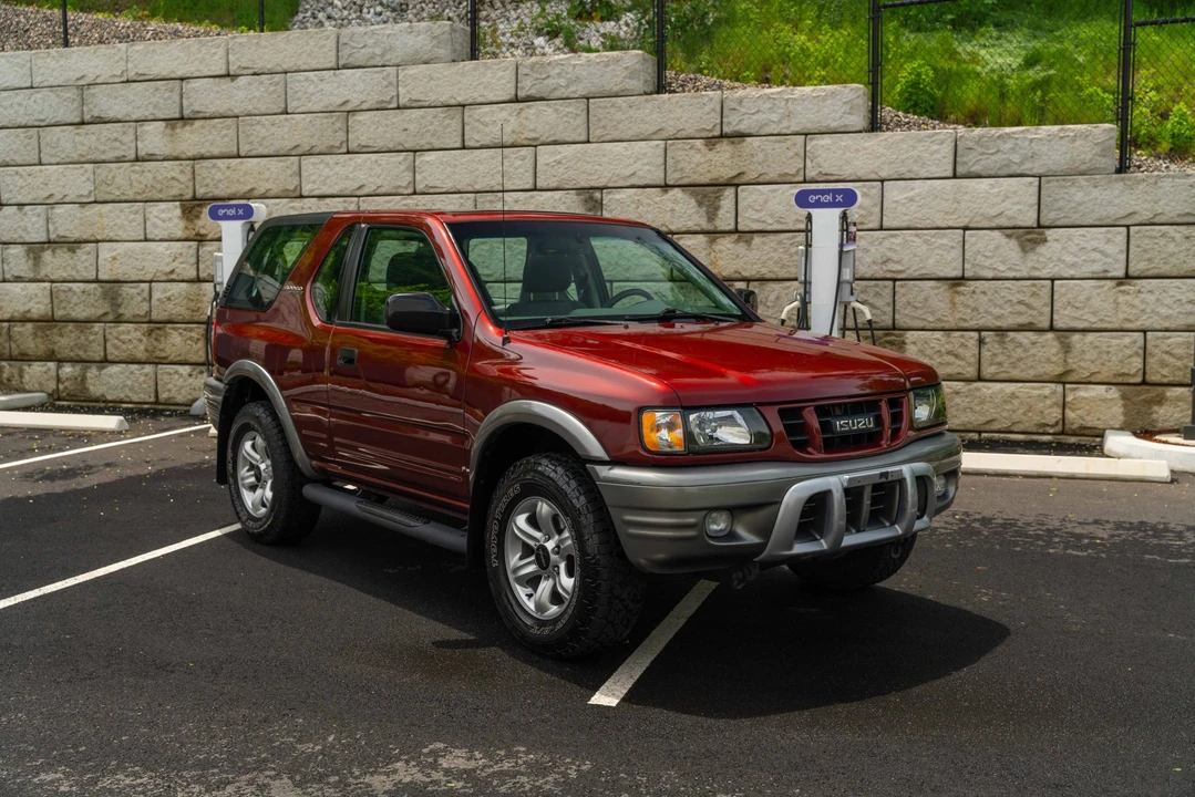 2002 Isuzu Rodeo - Image 21 of 31