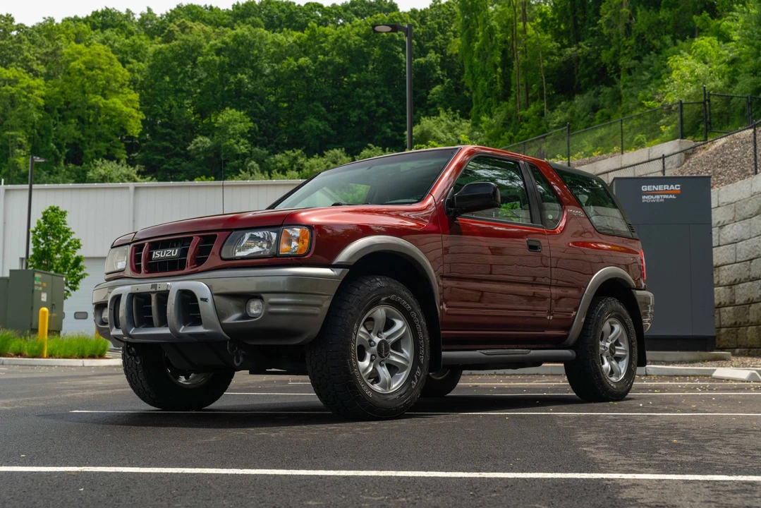 2002 Isuzu Rodeo - Image 14 of 31