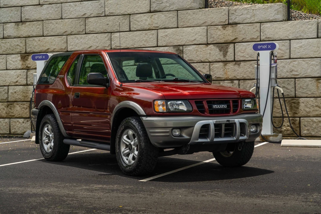 2002 Isuzu Rodeo - Image 19 of 31