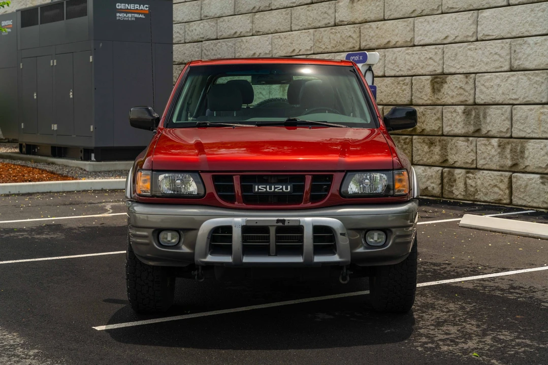 2002 Isuzu Rodeo - Image 18 of 31