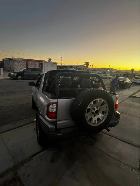 2002 Isuzu Rodeo - Image 3 of 3