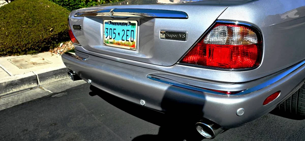 2002 Jaguar X308 XJ - Image 11 of 20