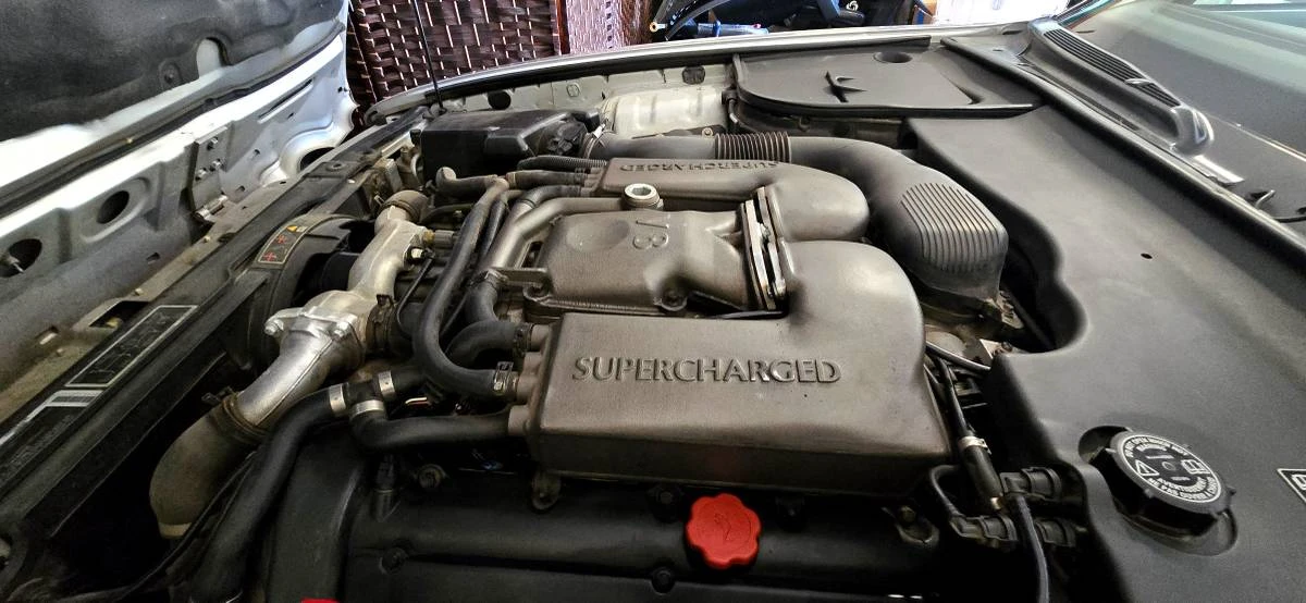 2002 Jaguar X308 XJ - Image 14 of 20