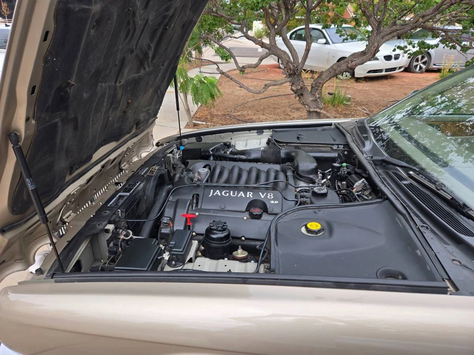 2002 Jaguar X308 XJ - Image 5 of 22