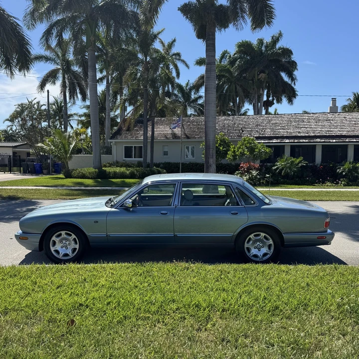 2002 Jaguar X308 XJ - Image 6 of 12