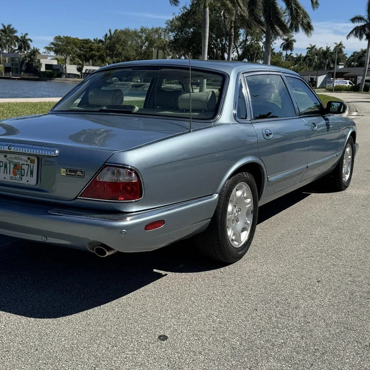 2002 Jaguar X308 XJ - Image 10 of 12