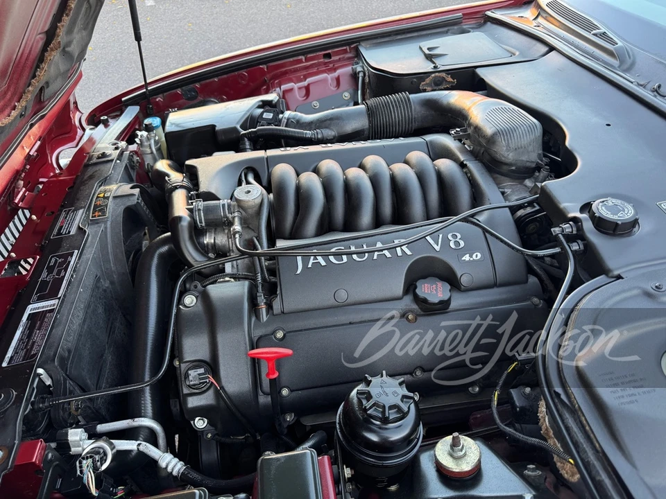 2002 Jaguar X308 XJ - Image 3 of 13