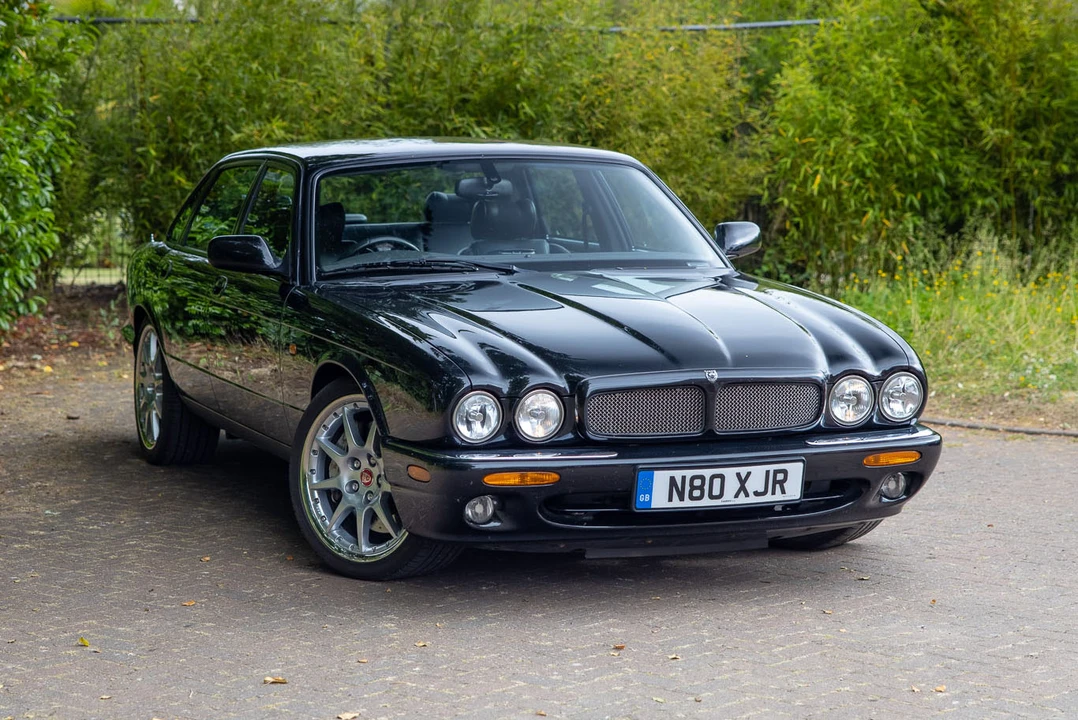 2002 Jaguar X308 XJR - Image 2 of 31