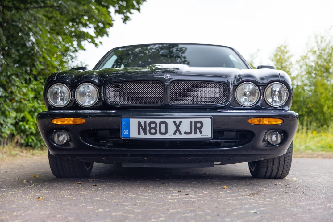 2002 Jaguar X308 XJR - Image 27 of 31