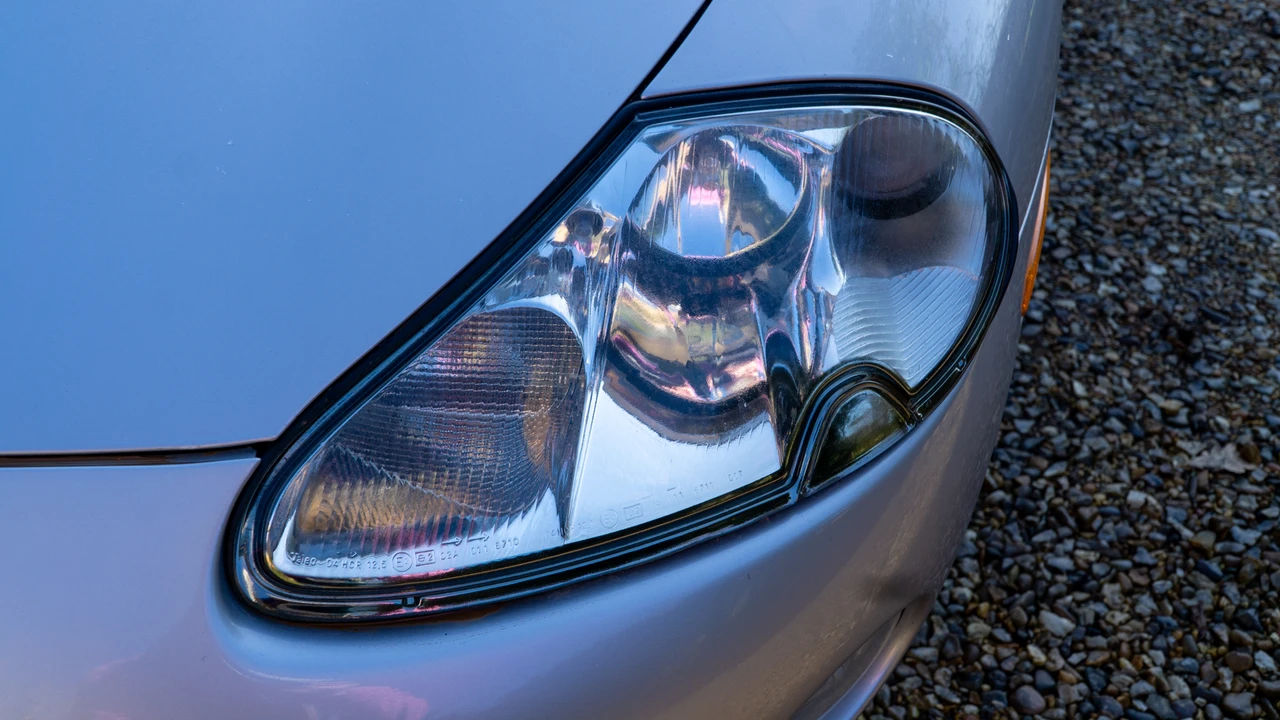 2002 Jaguar X100 XK8 - Image 23 of 31